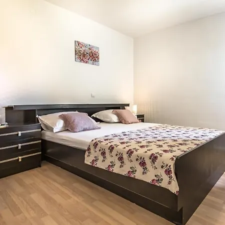 Jure Sea View Apartamento Makarska