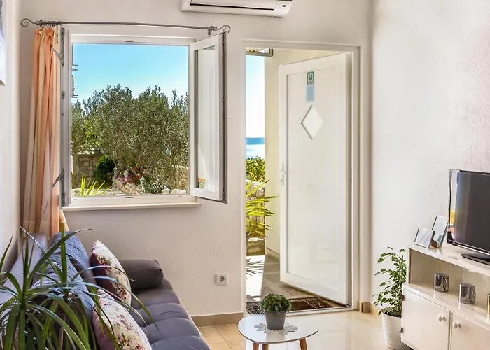 Jure Διαμέρισμα *