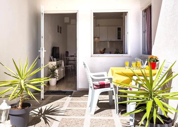 Jure Μακάρσκα