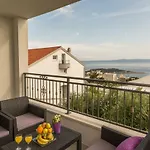 Jure Sea View 아파트 *
