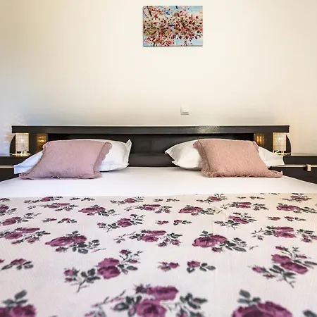 Jure * ماكارسكا