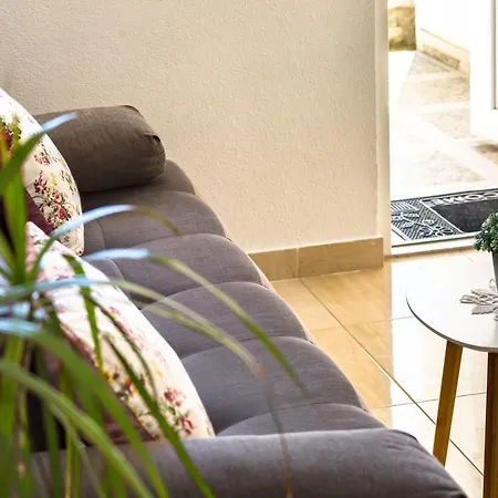 Jure * 马卡尔斯卡