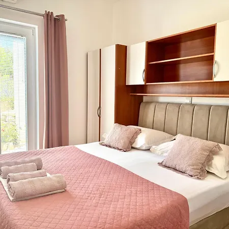 Jure Sea View * Makarska