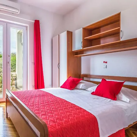 Apartment Jure
